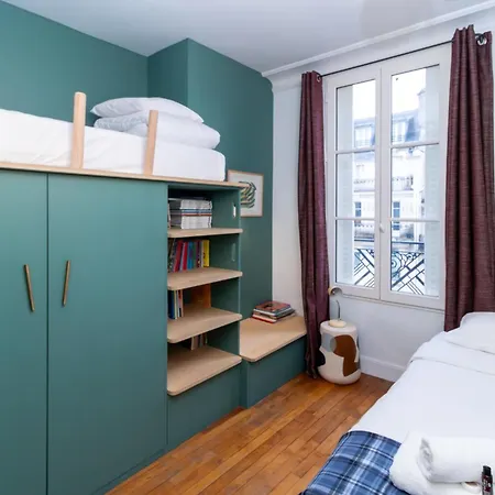 Superb Flat With Terrace In The Centre Of Appartamento