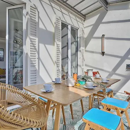 Superb Flat With Terrace In The Centre Of Appartamento